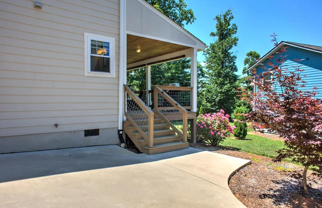 Cardinal Crest Cottage-1