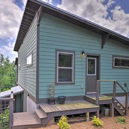 Modern Asheville Greenway Residence W/ 2 Decks!-2