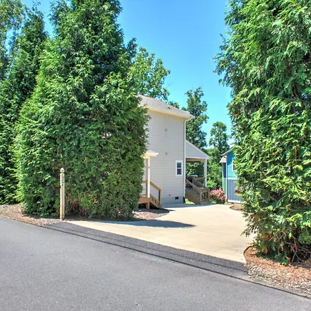 Cardinal Crest Cottage-3