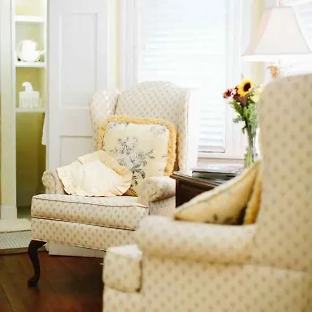 Chestnut Street Inn B&B-3