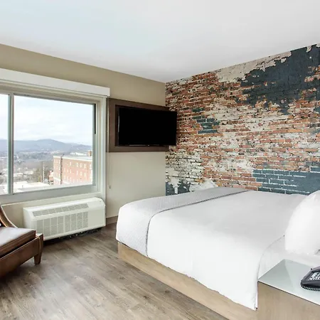 Cambria Hotel Downtown Asheville-2