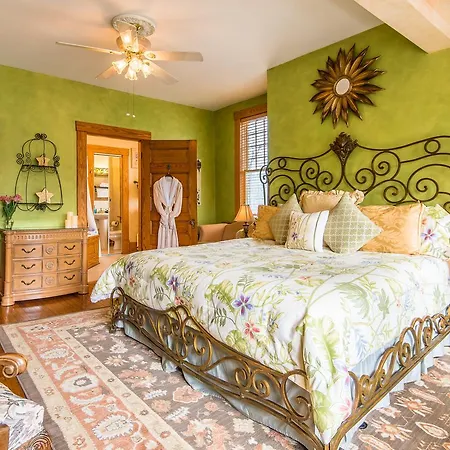 Cumberland Falls Bed & Breakfast Inn-3